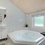 Blomstervangen Xi * Oksbøl